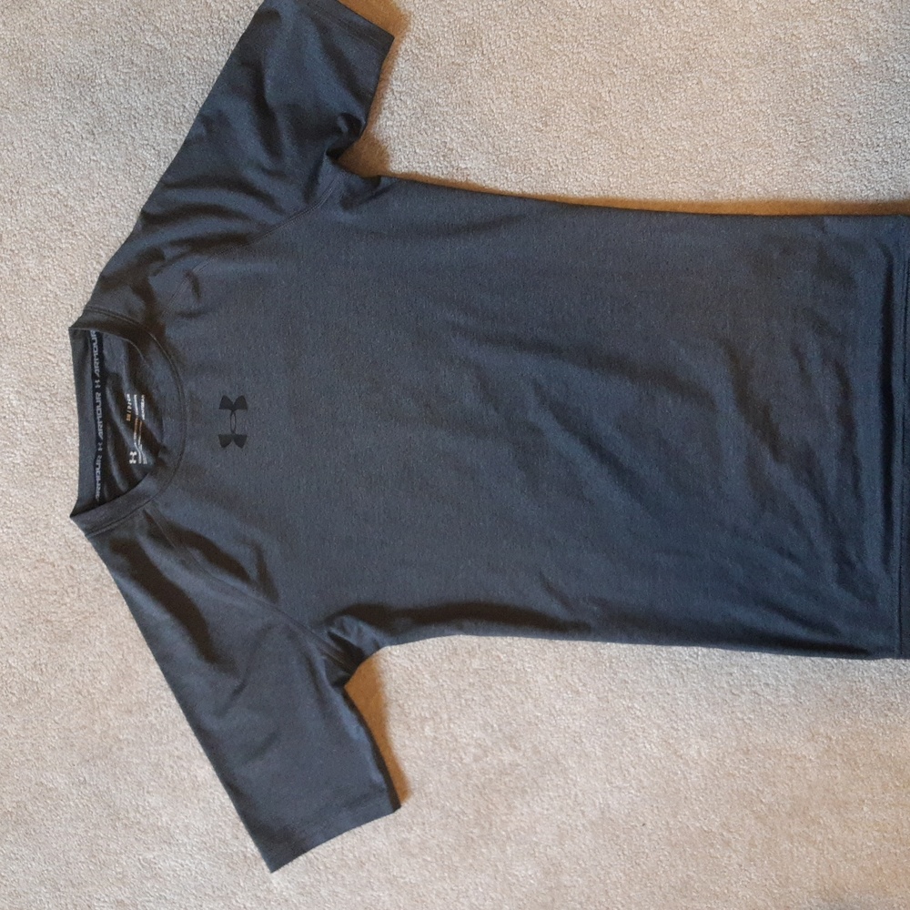 Men's  Under Armour T-shirt